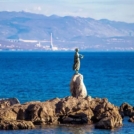 Bernie Opatija, Prime Location, Parking, Open All Year Round Opatija