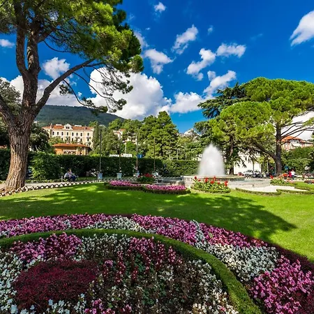 Bernie Opatija, Prime Location, Parking, Open All Year Round Opatija