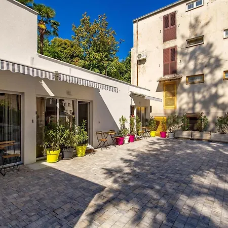 Bernie Opatija, Prime Location, Parking, Open All Year Round Ferienhaus *