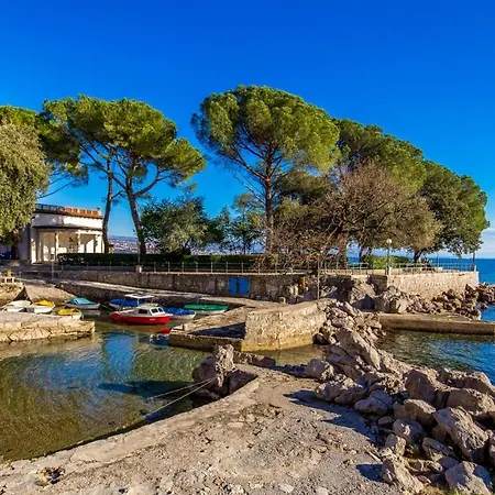 Bernie Opatija, Prime Location, Parking, Open All Year Round * Opatija